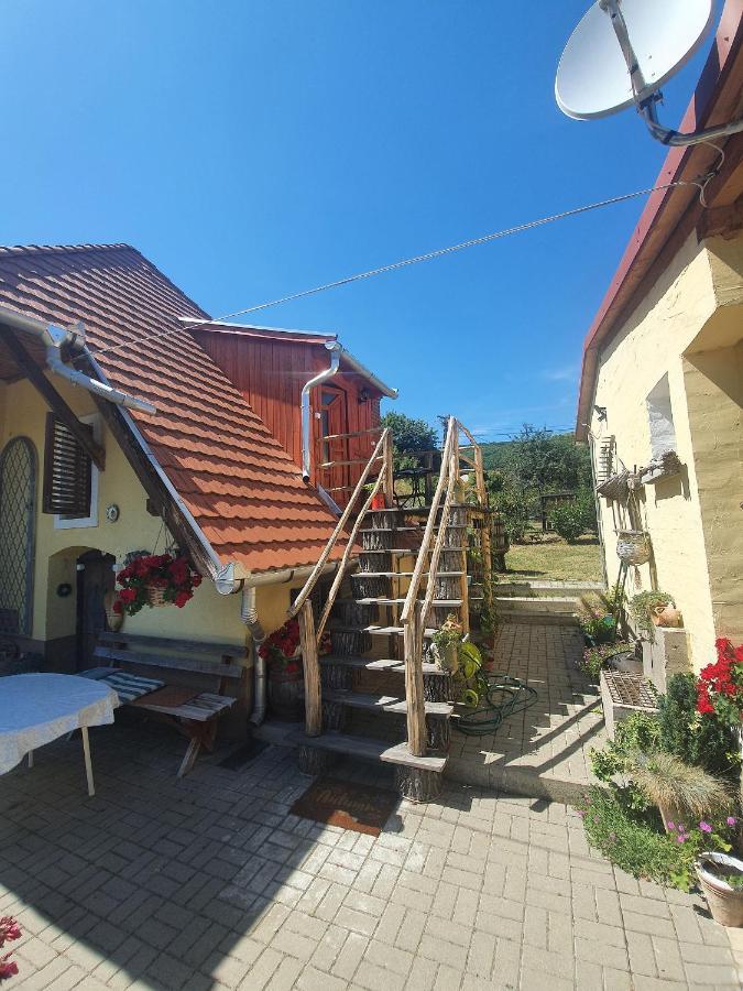 Dalia Apartmanok Чопак Екстер'єр фото